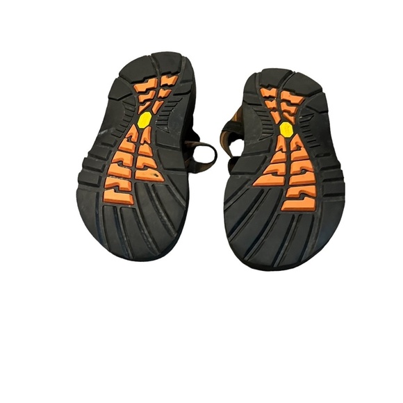 Chaco\'s Classic Men\'s Sandals Size 11M Straps Water Hiking Open Toe Flat‎ Shoes main image 8